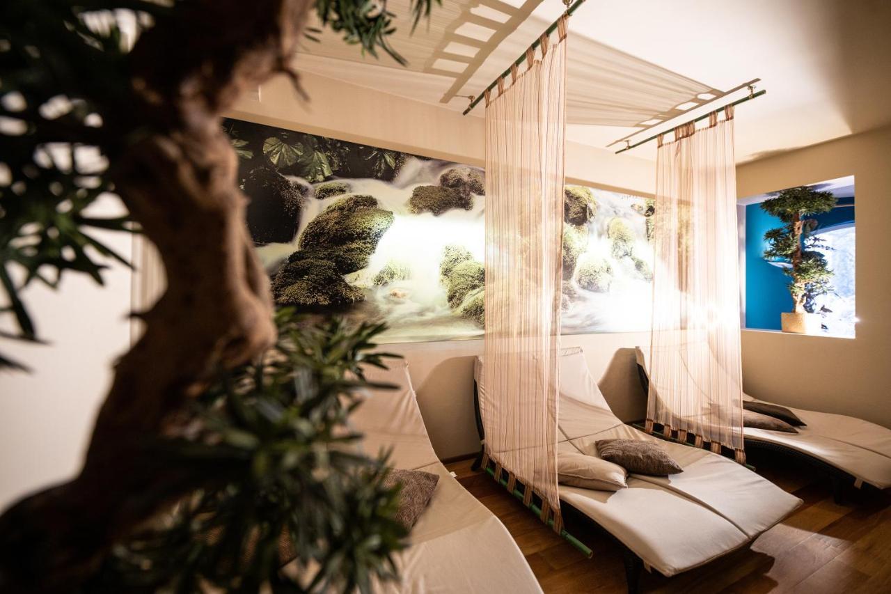 Maiers Kuschelhotel Loipersdorf Deluxe - Adults Only Fürstenfeld エクステリア 写真