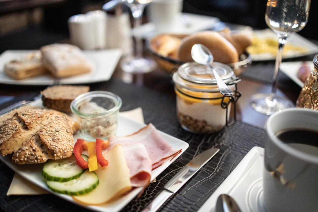 Maiers Kuschelhotel Loipersdorf Deluxe - Adults Only Fürstenfeld エクステリア 写真