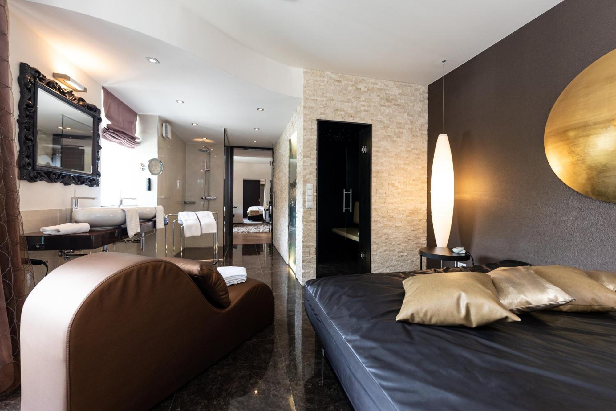 Maiers Kuschelhotel Loipersdorf Deluxe - Adults Only Fürstenfeld エクステリア 写真