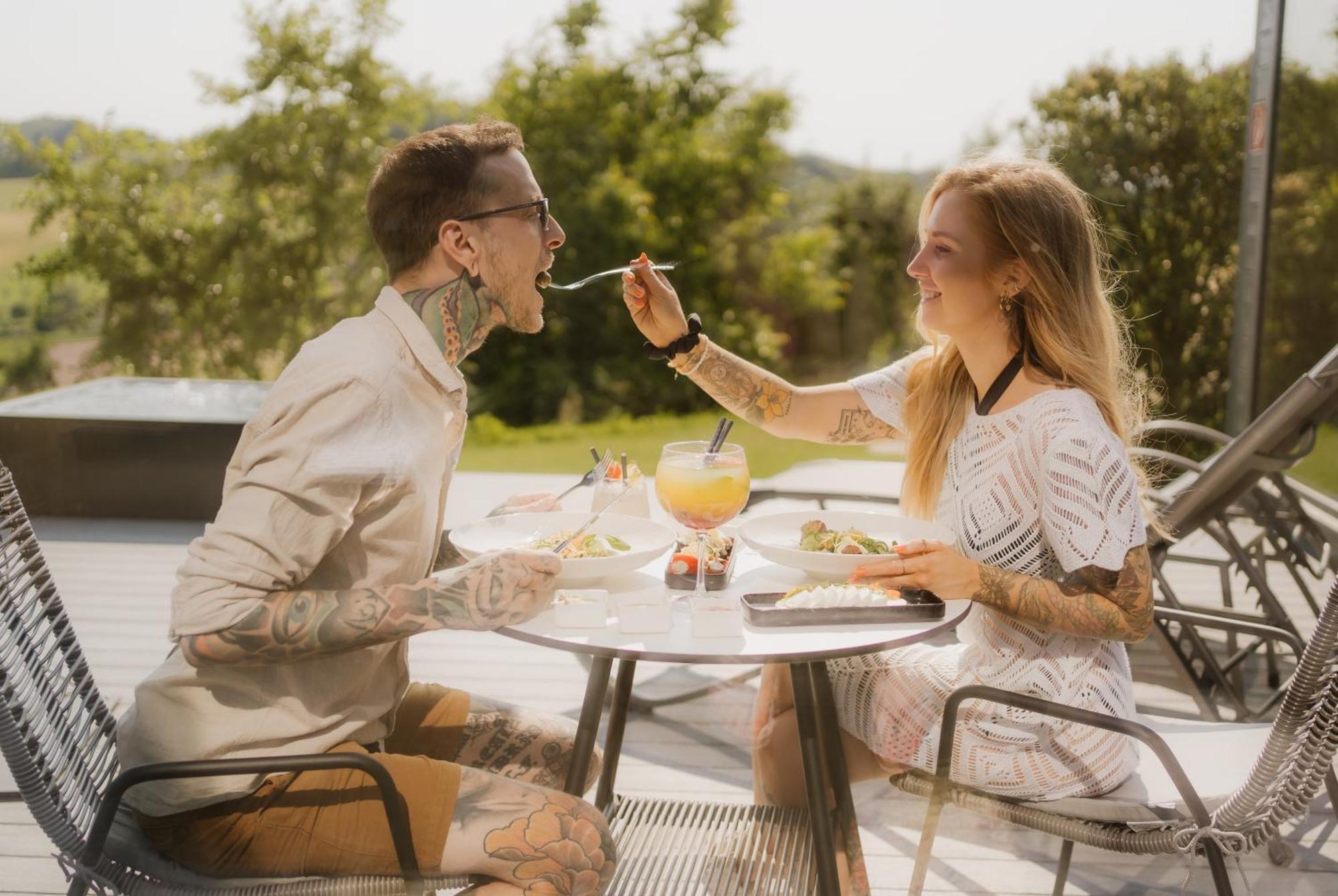 Maiers Kuschelhotel Loipersdorf Deluxe - Adults Only Fürstenfeld エクステリア 写真
